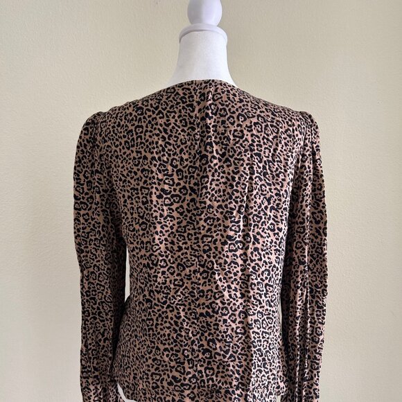 Reformation Nell Top SZXL Cheetah Print Deep V-neck Long Sleeves Button Down - Picture 3 of 8